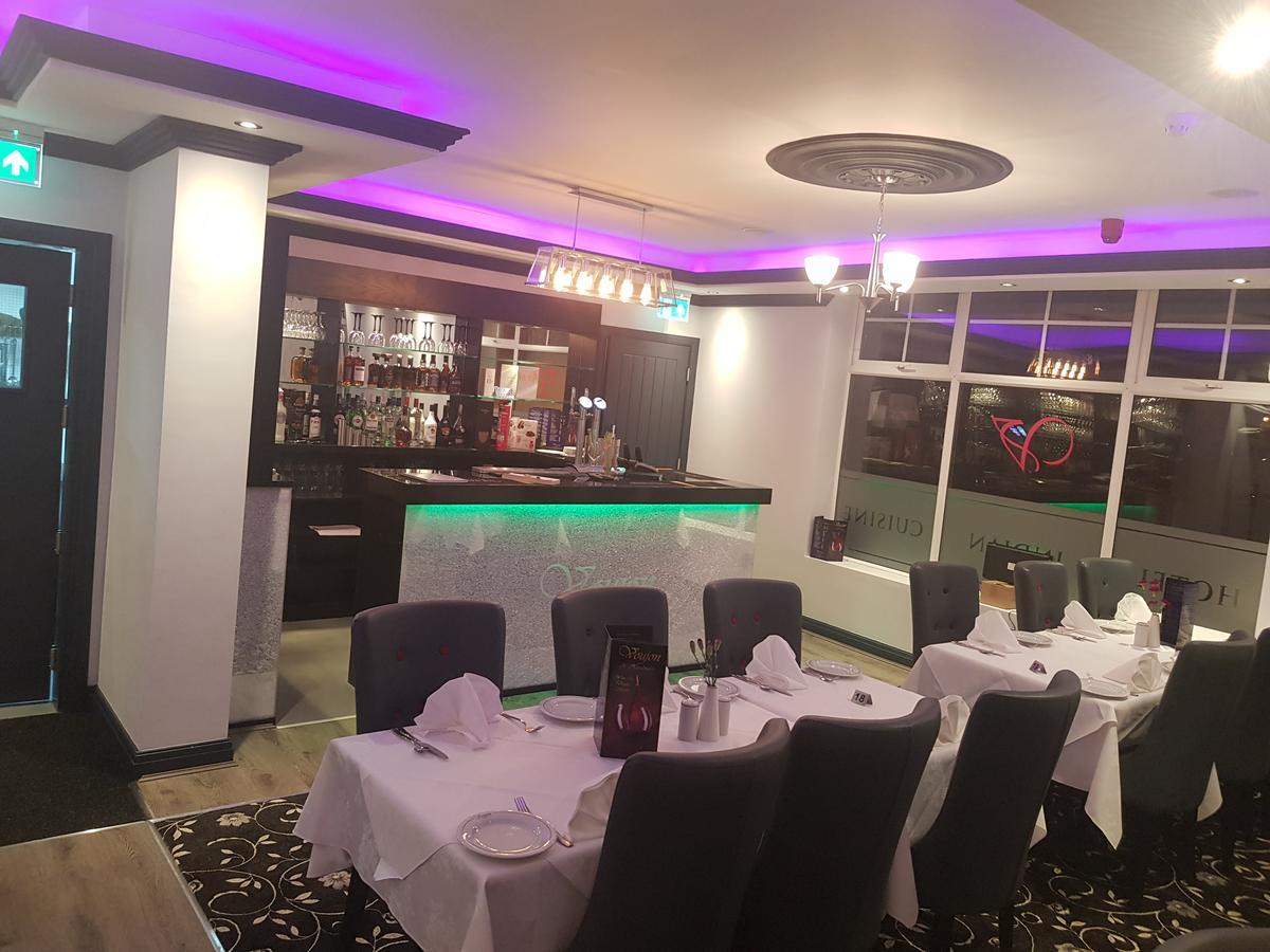 Ascot Grange Hotel - Voujon Resturant Leeds  Buitenkant foto